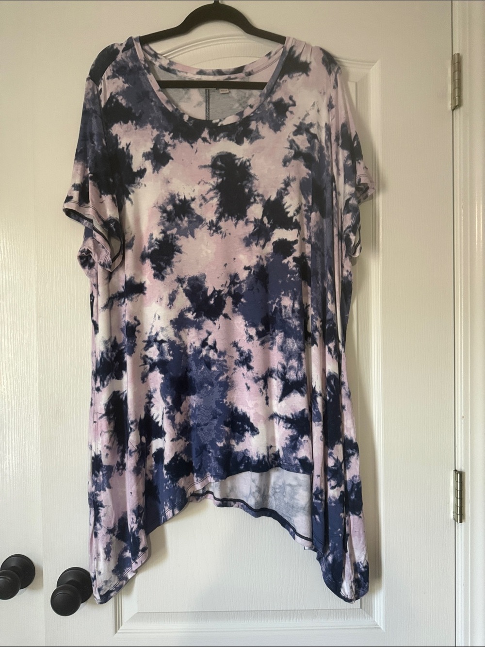 Logo by Lori Goldstein Women’s Pink and Navy Tie-Dye Short Sleeve Top Size 3X